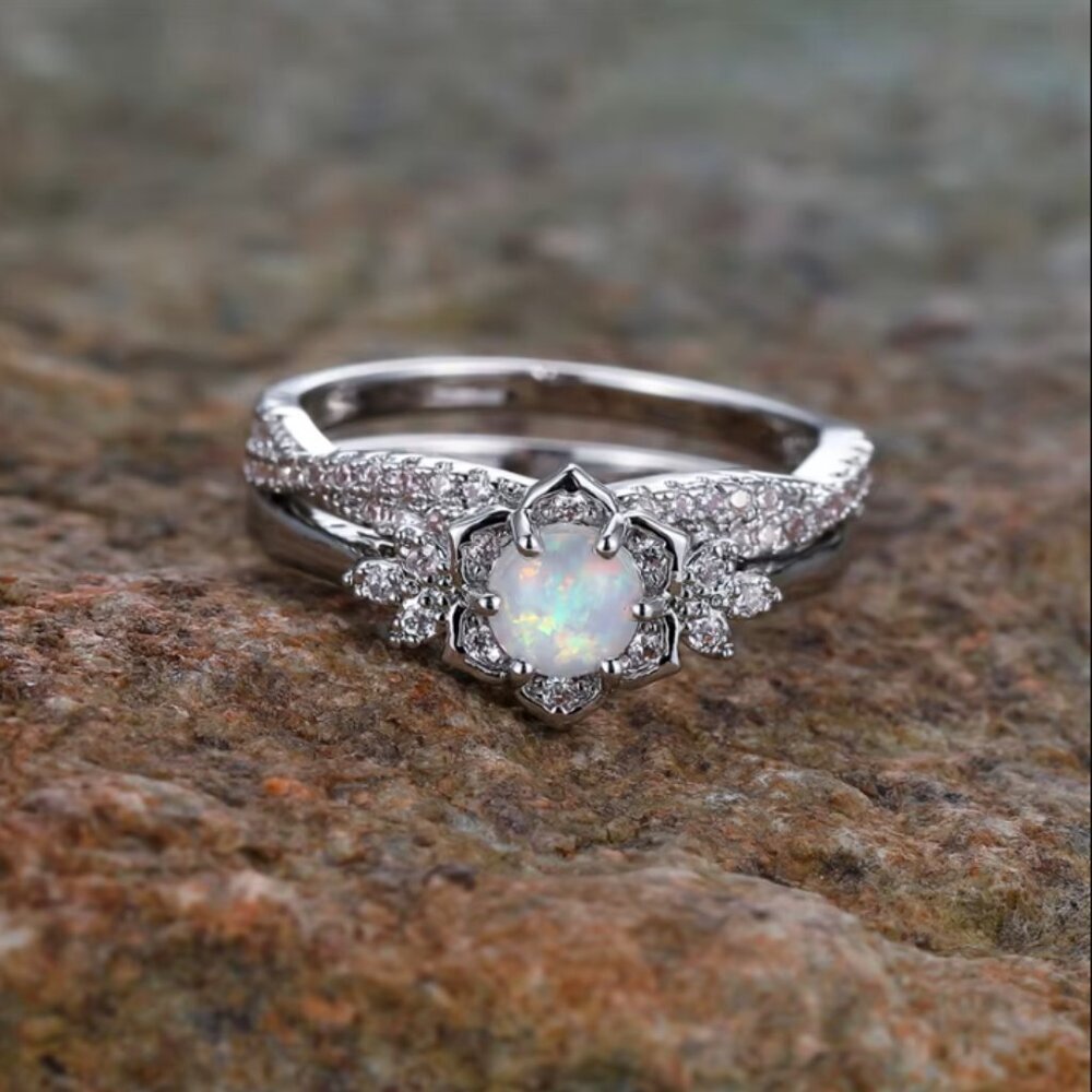 NEW 18k White Gold Opal Ring Set of 2 Stackable Rings - Picture 2 of 6